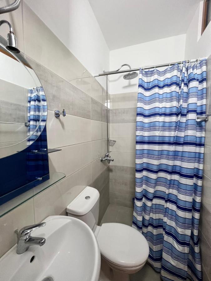 Kamberi Hotel & Apartments 2 Velipojë Екстериор снимка